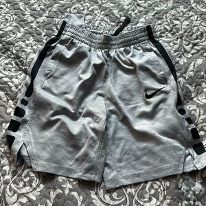 Nike Youth Boys Large Dri-Fit light grey athletic shorts